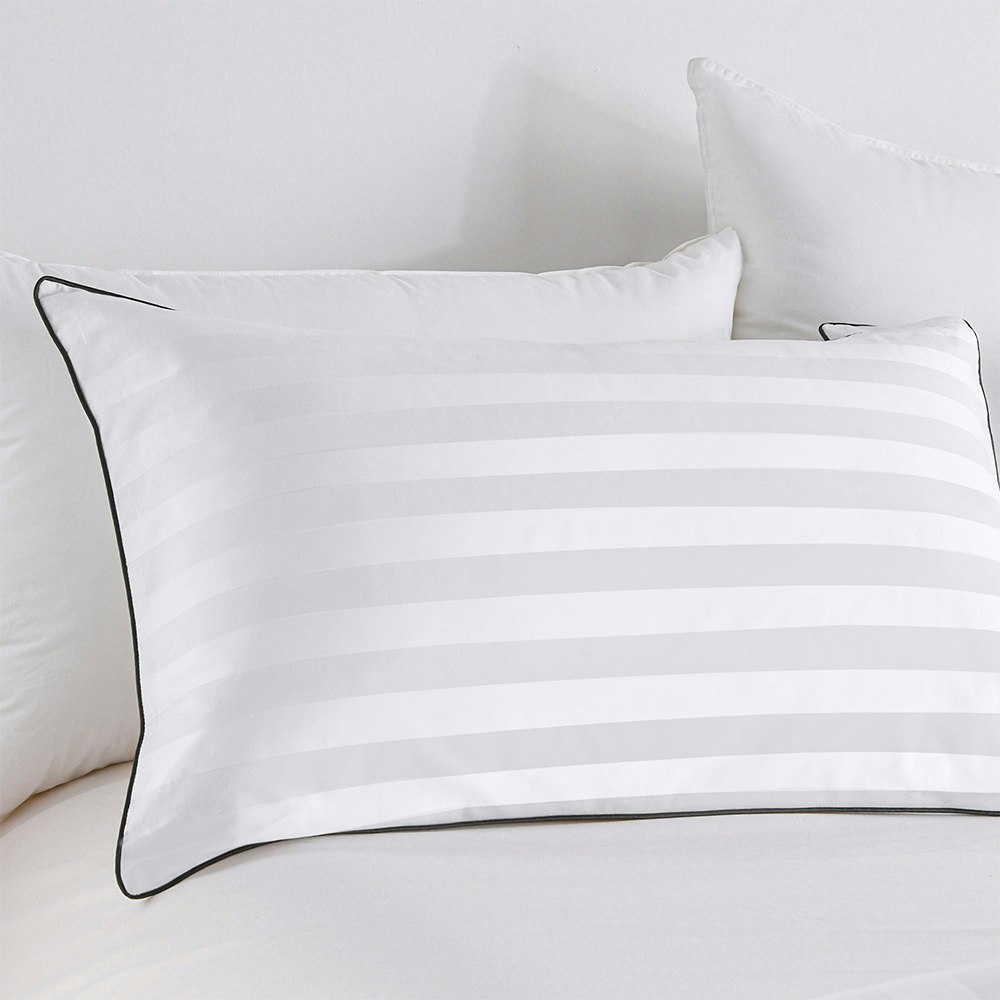 Dreamaker Kensington 600TC 100% Cotton Jacquard Stripe Quilt Cover Set White