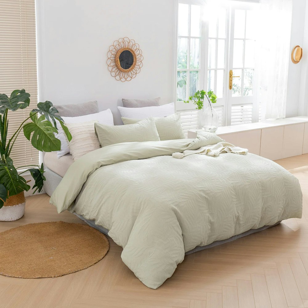 Dreamaker Leafy Jacquard 100% Cotton Quilt Cover Set
