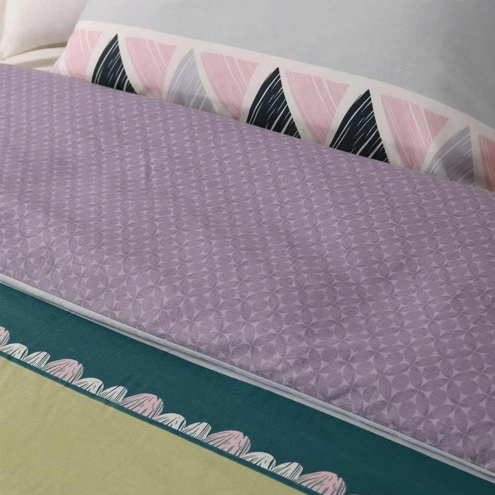 Dreamaker Maddison 100% Cotton Reversible Quilt Cover Set