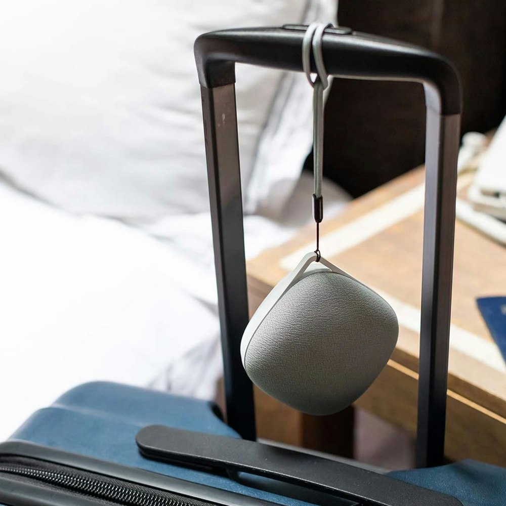 Marpac YogaSleep Travelcube Sound Machine Lifestyle 3
