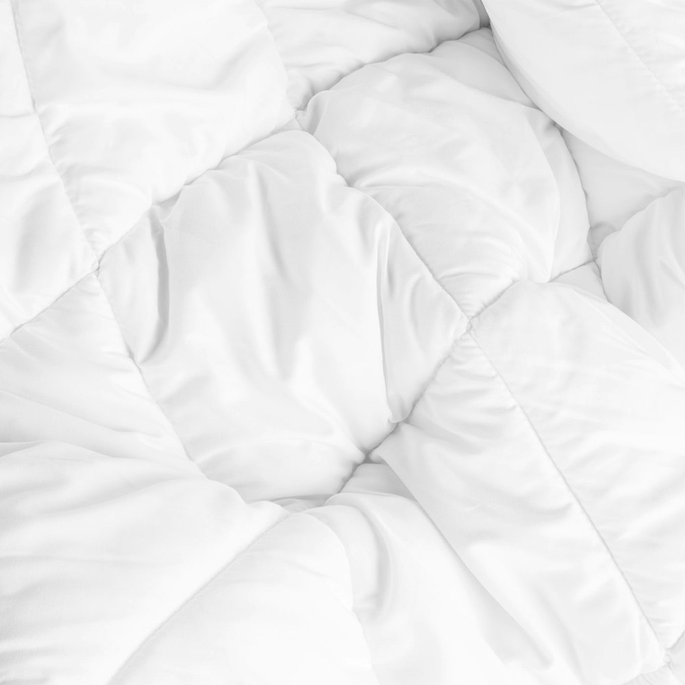 Ardor Home Microfibre Quilt 300 GSM Detail