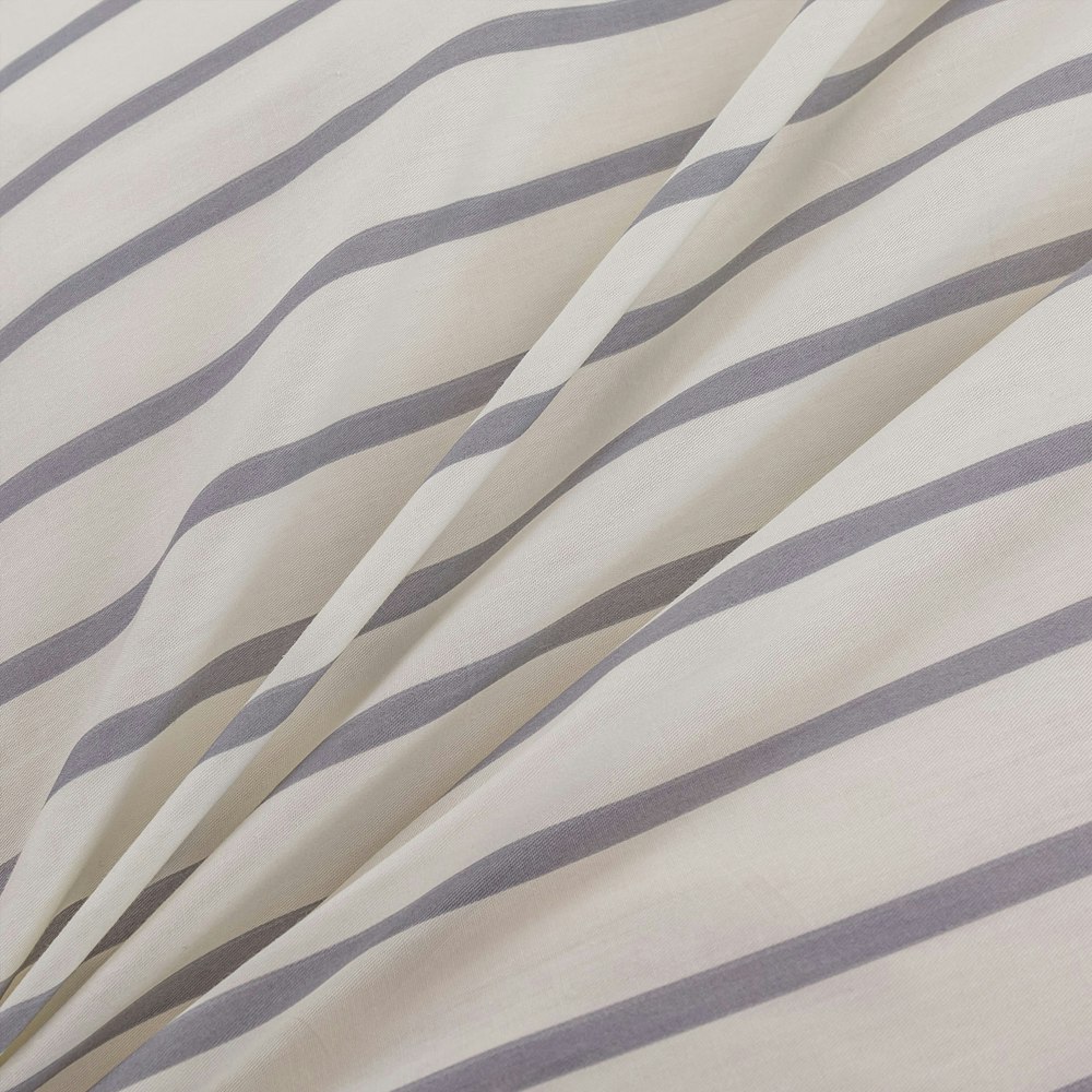 Dreamaker Miller Stripe 100% Cotton Reversible Quilt Cover Set