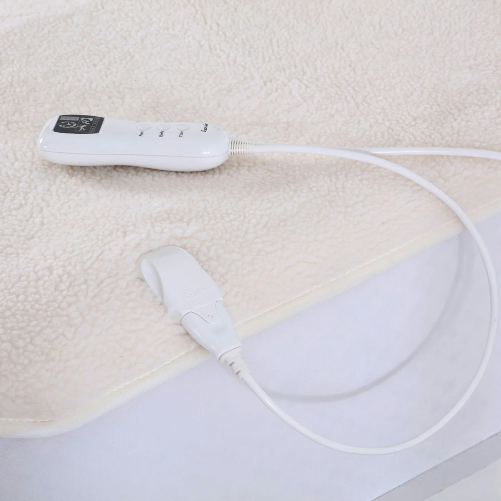 Dreamaker Fleece Top Multizone Electric Blanket