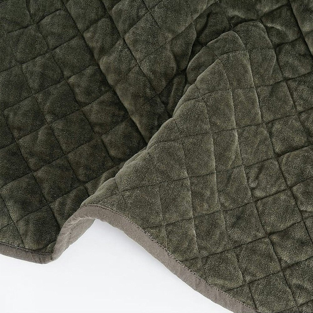 Park Avenue Amalia Cotton Velvet Quilted Comforter Set Details