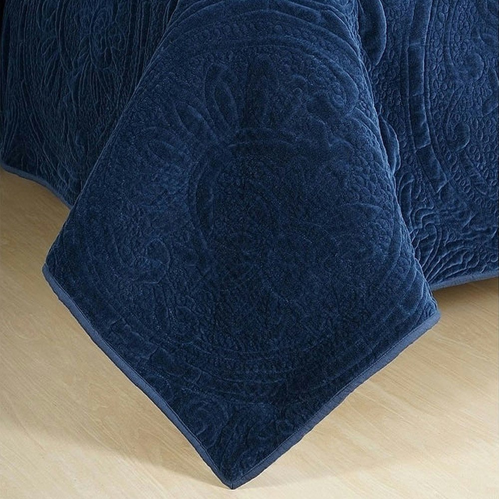 Park Avenue Charlotte Cotton Velvet Quilted Comforter Set 1