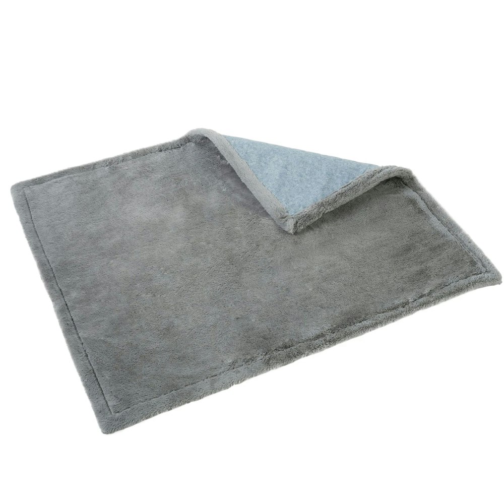 Charlie's Pet Reversible Faux Fur Winter Pet Blanket Thumbnail