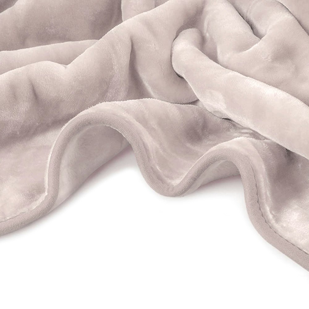 Renee Taylor Heavy Weight Acrylic Mink Blanket Rose