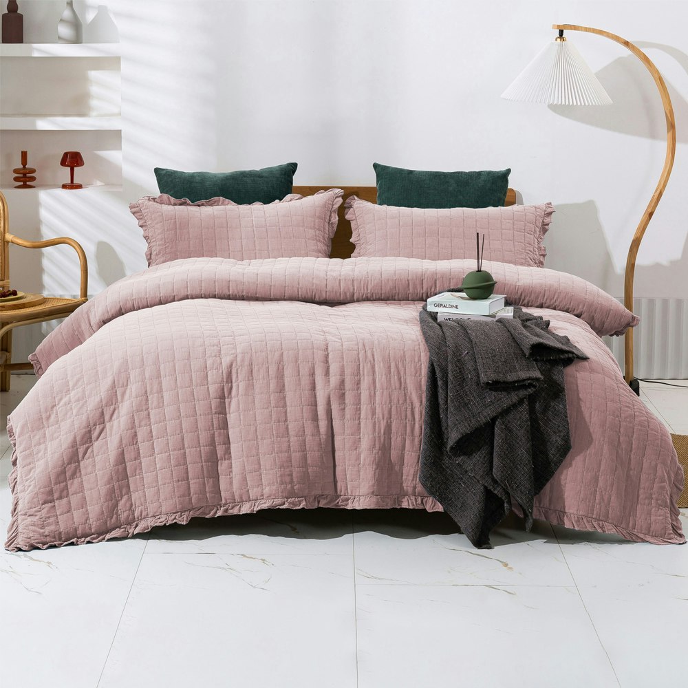 Dreamaker Premium Quilted Sand Wash Quilt Cover Set