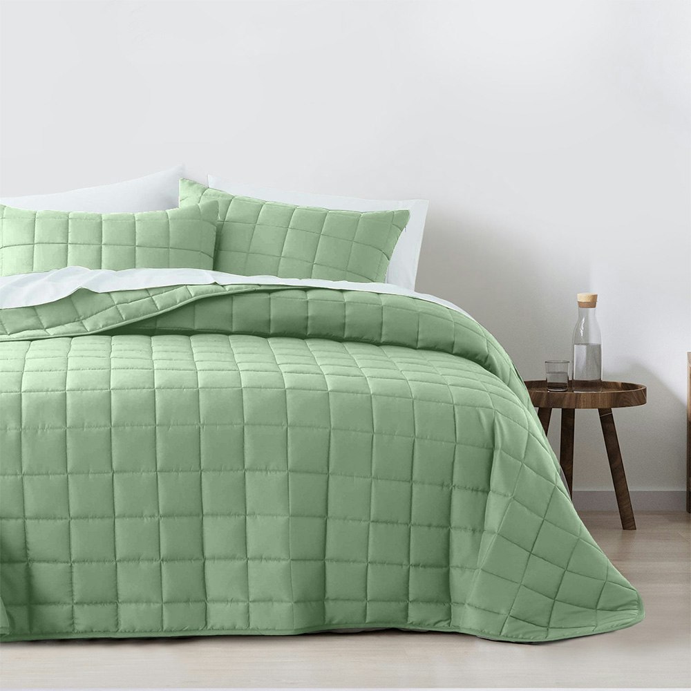 Royal Comfort All Season Coverlet Set Sage 2