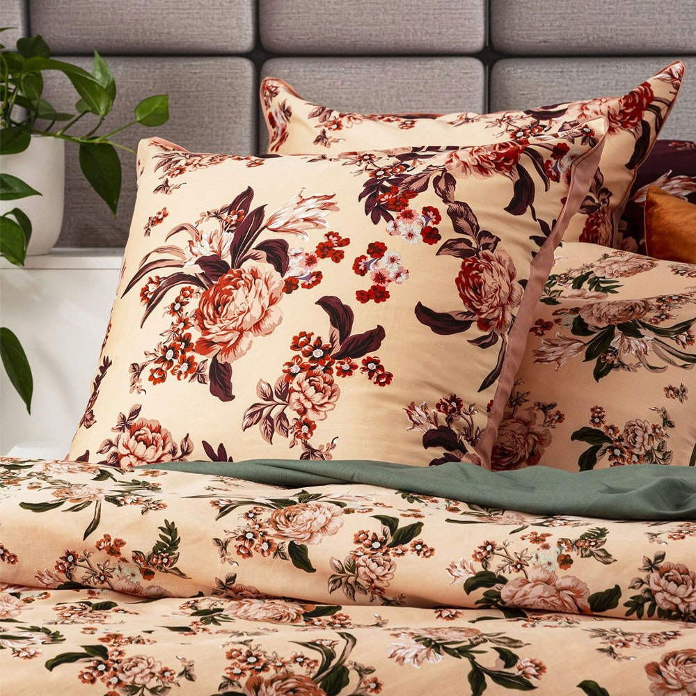 Renee Taylor Secret Garden 300 Thread Count Cotton Quilt Cover Set 3