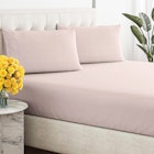 Renee Taylor 300 Thread Count 100% Organic Cotton Fitted and Pillow Case Set