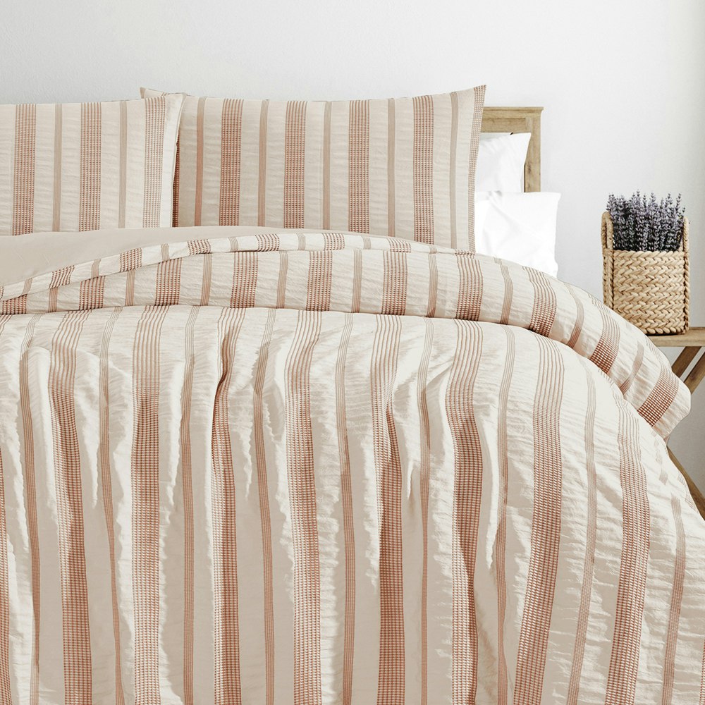Ardor Boudoir Lisbon Seersucker Quilt Cover Set Shell