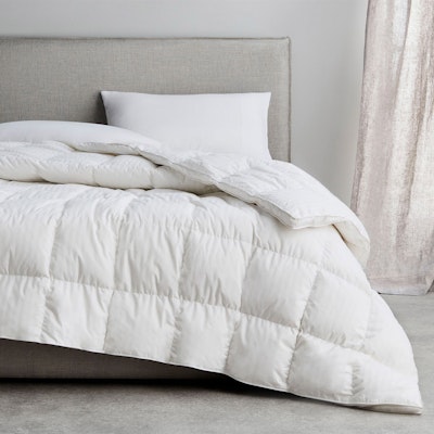 Sheridan Ultimate Dream 75% Goose Down and Feather Quilt