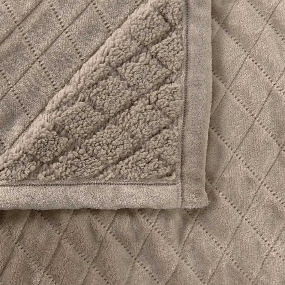 Silver Grey Detail