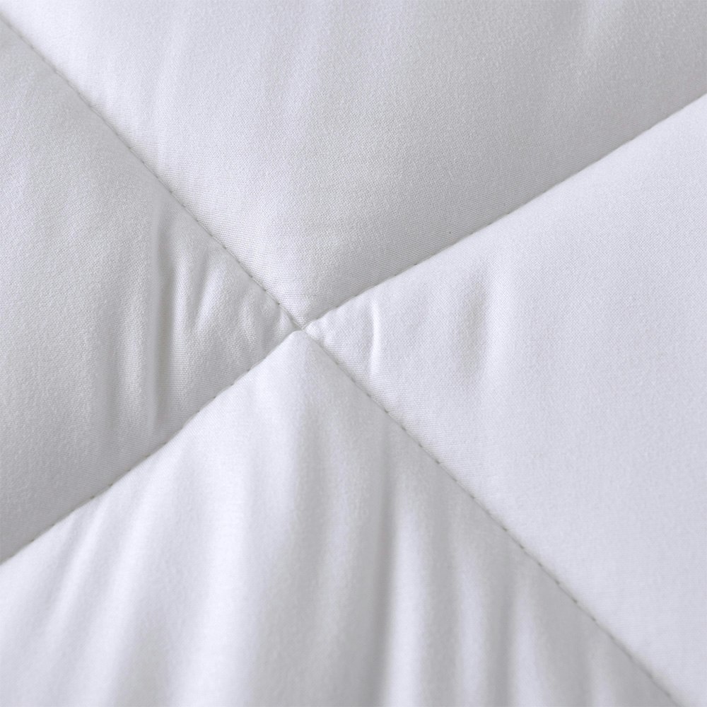 Sleepcare Warm Winter Weight Microfibre Quilt 500 GSM