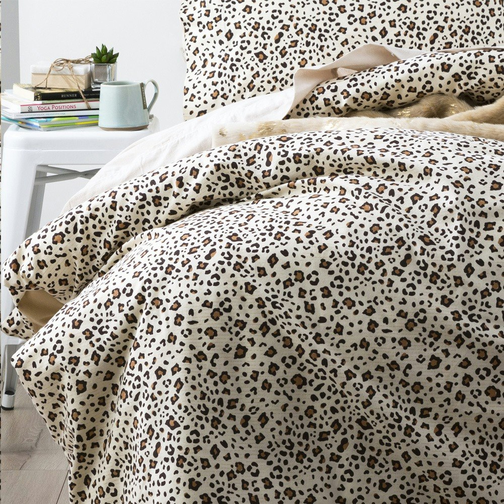 Park Avenue Snow Leopard 175 GSM Egyptian Cotton Flannelette Quilt Cover Set