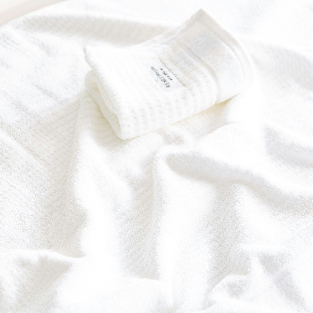 Renee Taylor Cambridge Textured Cotton Bath Towels Snow