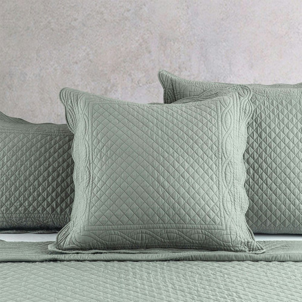 Renee Taylor Scallop Jacquard Coverlet Set Juniper