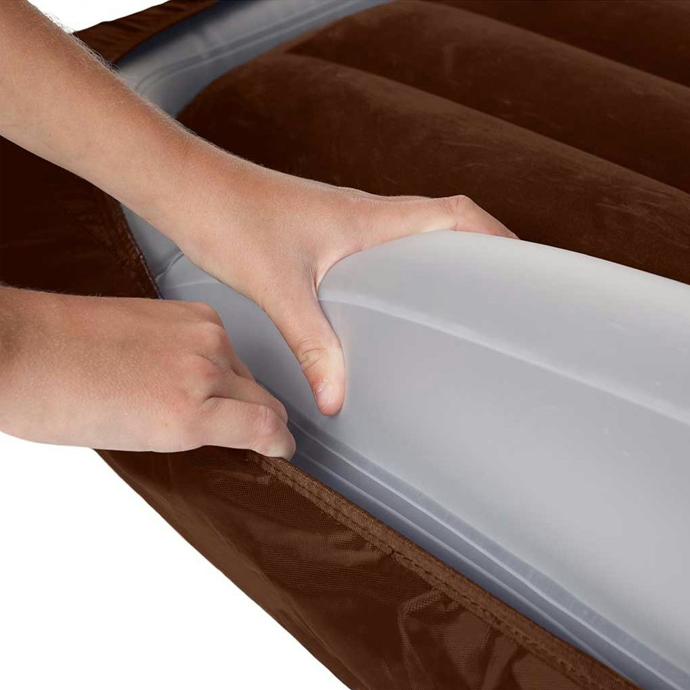 Nylow Sheet Protector