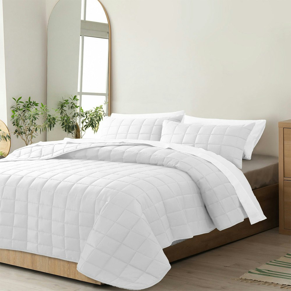 Royal Comfort All Season Coverlet Set White 1