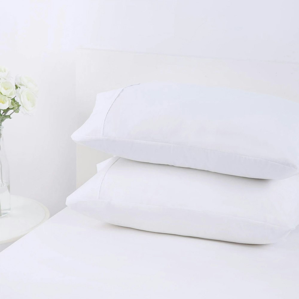 Dreamaker 250 Thread Count Standard Twin Pack Pillowcase