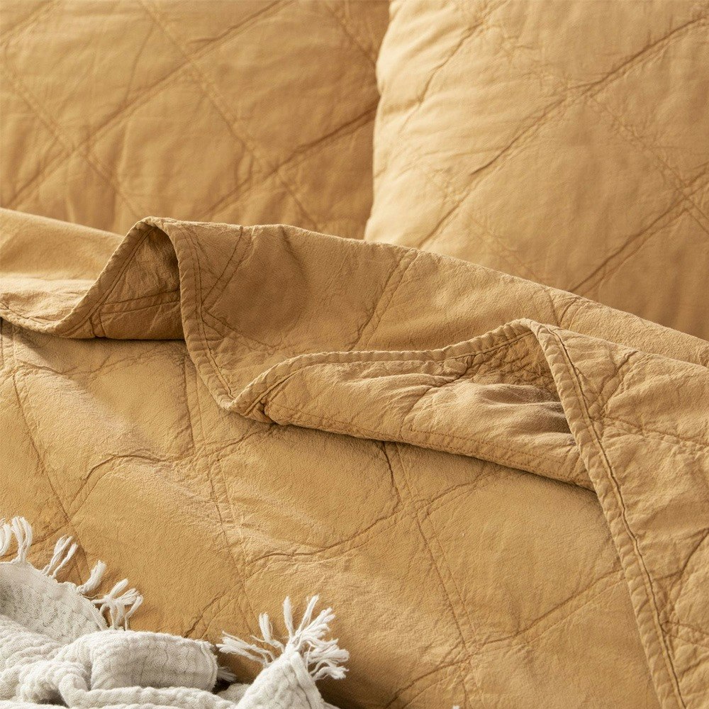 Renee Taylor Attwood Vintage Stone Washed Cotton Quilted Coverlet Set Wood