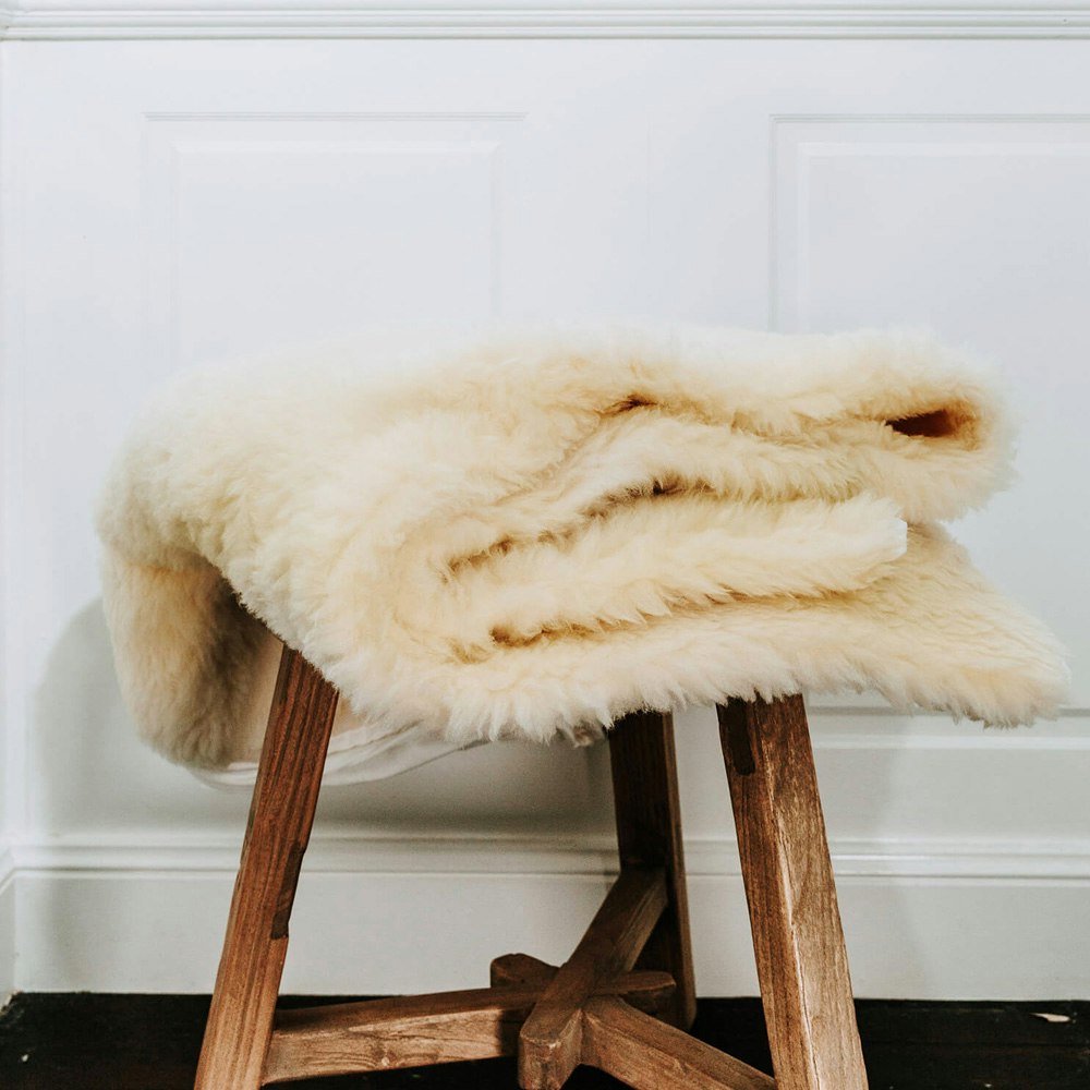 Bambi Baby Wool Cot Underlay Base Image