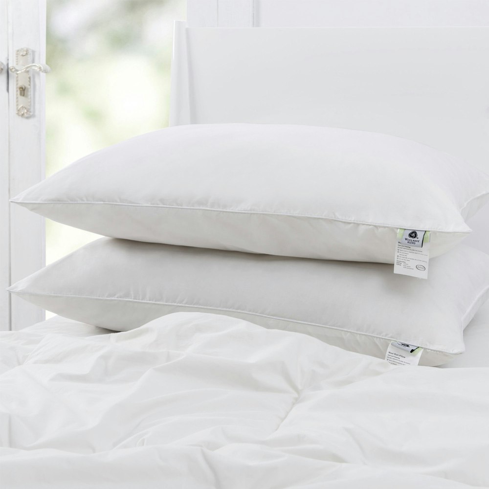 Wooltara Australian Wool Rich Pillow Medium Profile Lifestyle