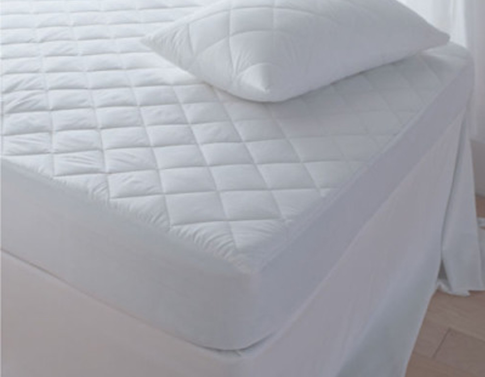 alastair's fitted microfibre mattress protector